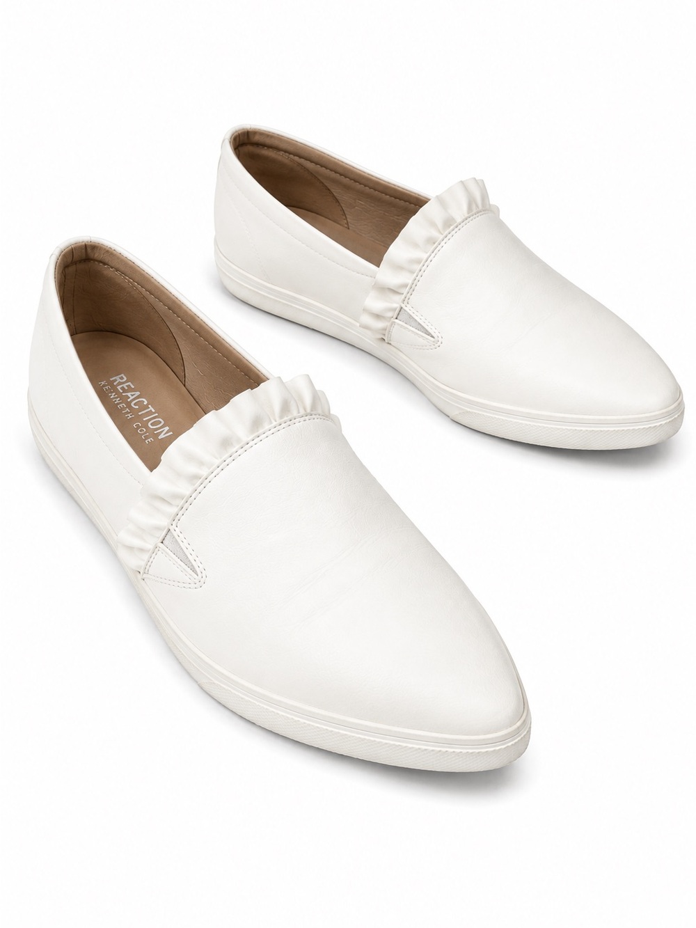 Reaction Kenneth Cole White Ruffle Slip-On Sneakers Women’s Size 8